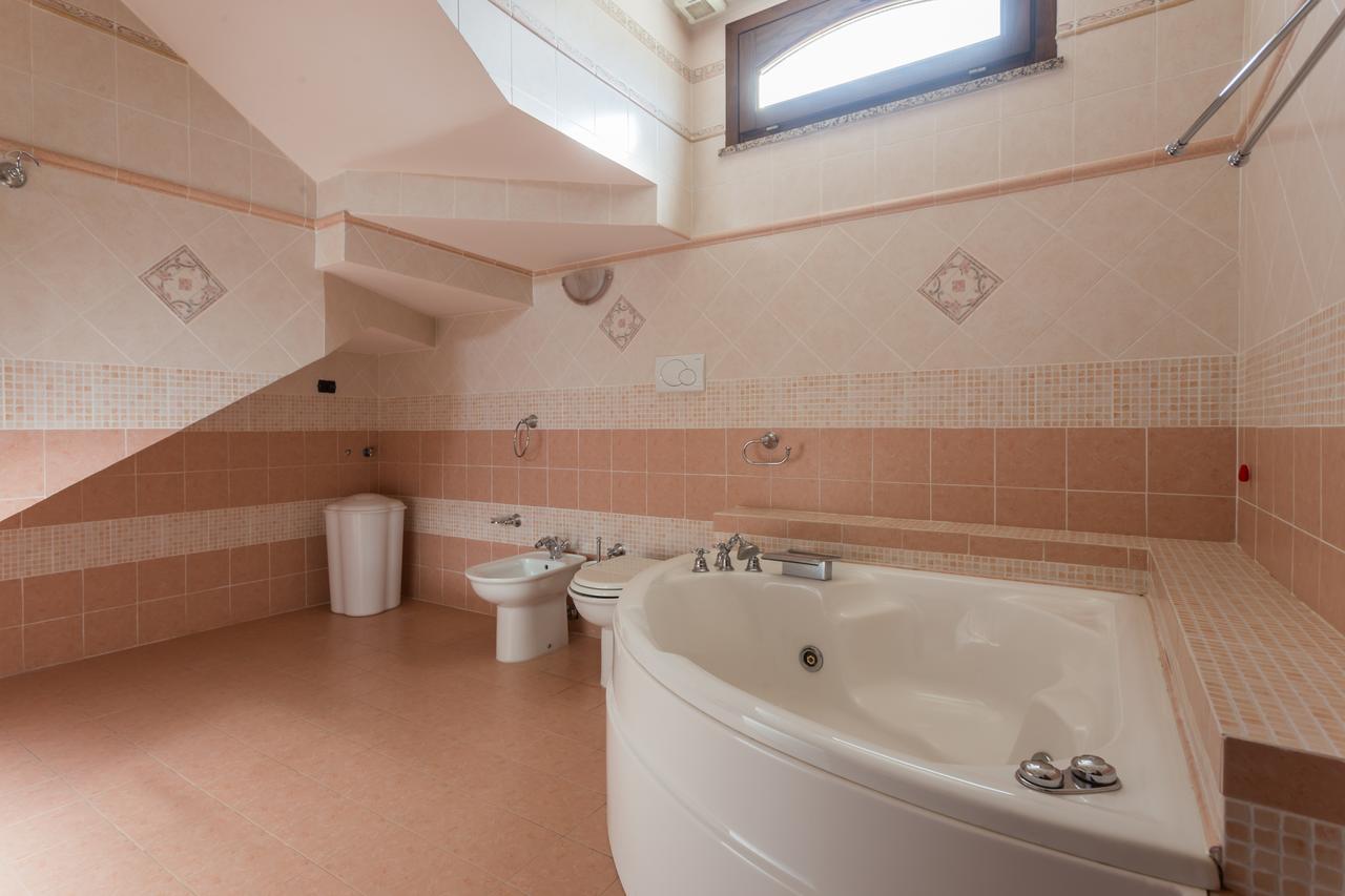 Anaelehouseapartments Ltb アルボレーア エクステリア 写真